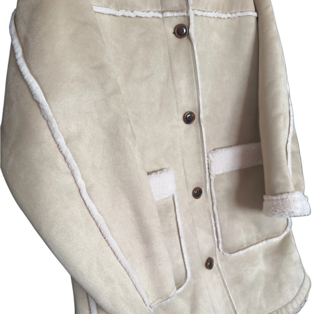 NEW!! UGG  Coat in Cream and Tan Vegan - Picture 8 of 10